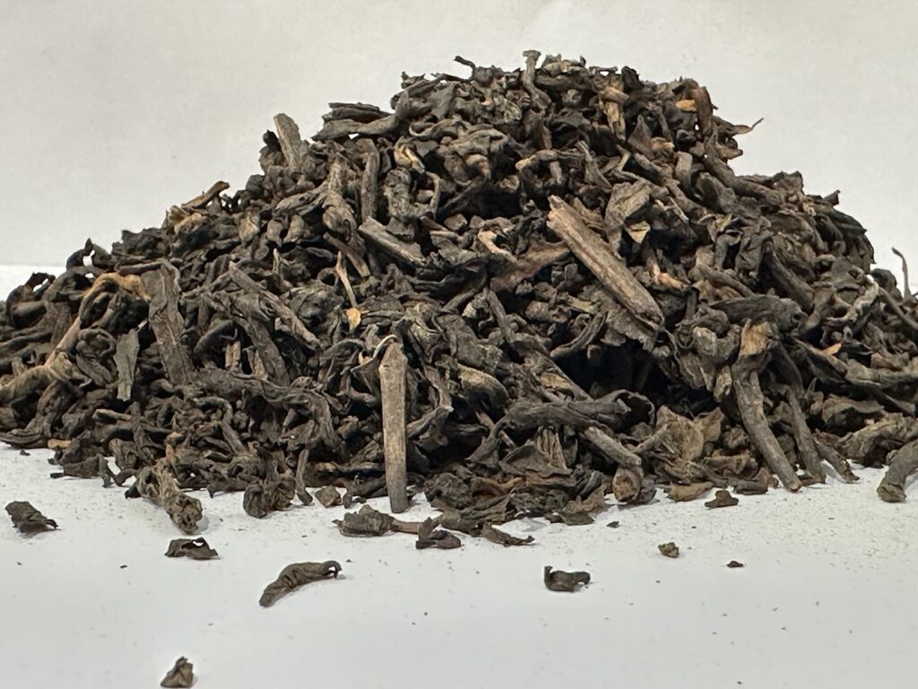 Eliit tee Hiina Filosoofia 100g – sügava maitse ja mullaste nootidega Yunnani tee
