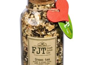 Зеленый чай с кусочками имбиря и лемонграссом