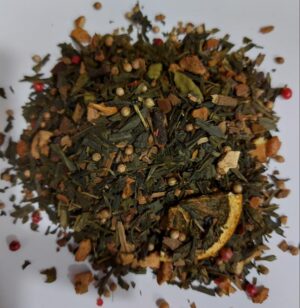 Roheline tee p&auml;hklitega / Зелёный чай с фисташкамии