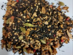 Must tee apelsiniga / Черный чай с апельсином