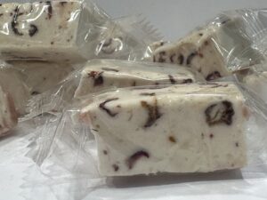 Nougat jõhvikatega / Нуга с клюквой
