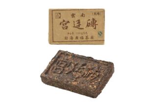 Shu Puerh "Gong Ting Puerh plaatides" [Yunnani provints, Menghai Guanglinfu teavabrik], 100g 3 aastat